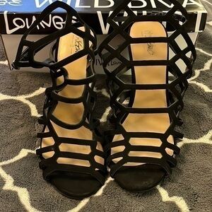 Massimo women’s high heel size 7 1/2 black dress shoes